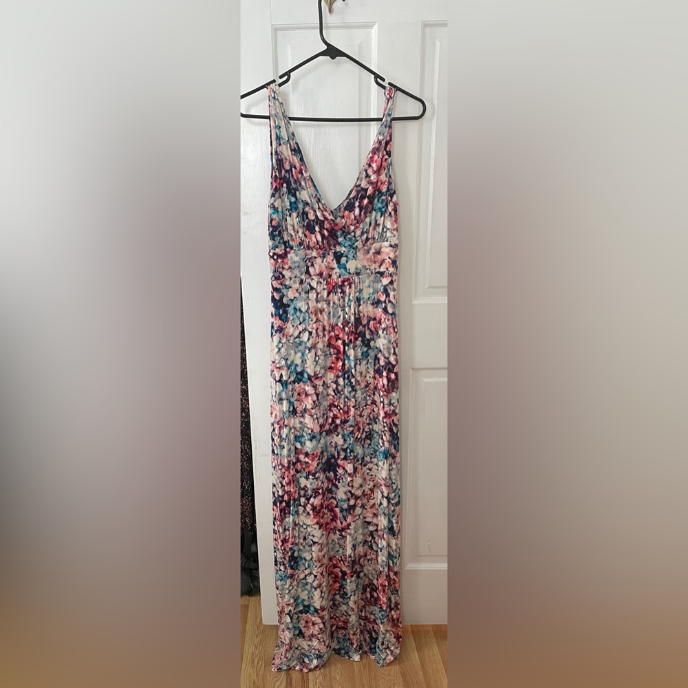 Gorgeous maxi dress. Rayon and spandex make it forgiving and flattering.